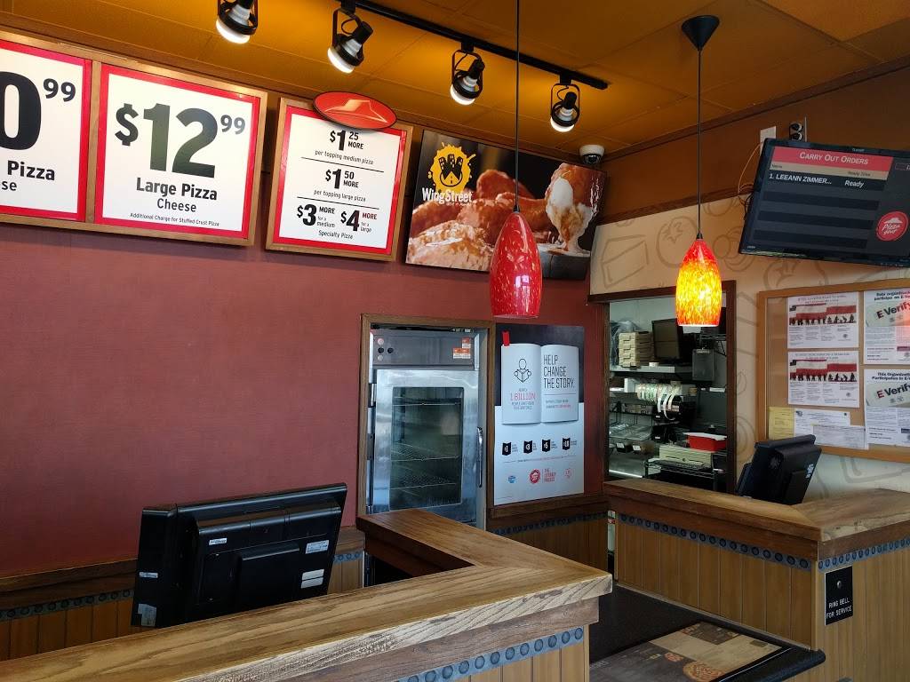 Pizza Hut | restaurant | 11875 Pigeon Pass Rd, Moreno Valley, CA 92557, USA | 9514859933 OR +1 951-485-9933