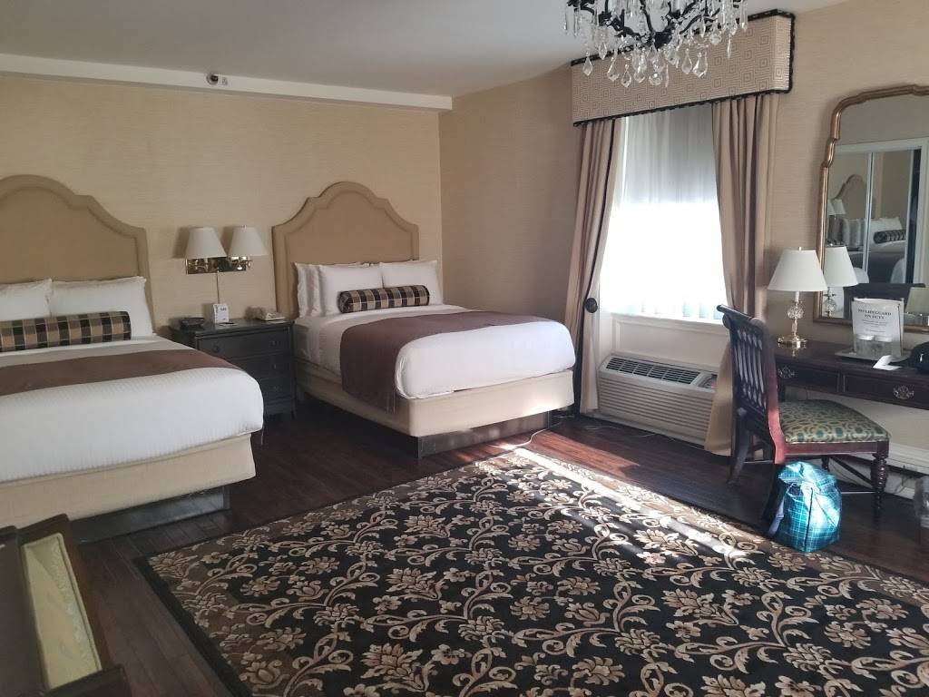 The Molly Pitcher Inn | restaurant | 88 Riverside Ave, Red Bank, NJ 07701, USA | 7327472500 OR +1 732-747-2500