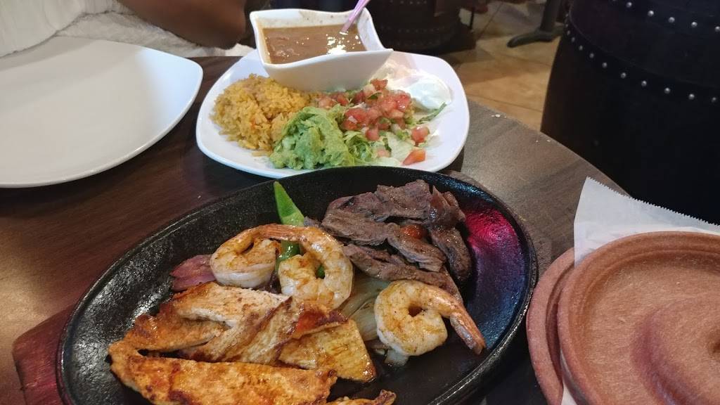 Hacienda Arandinas | restaurant | 9001 Brodie Ln, Austin, TX 78748, USA | 5122921822 OR +1 512-292-1822