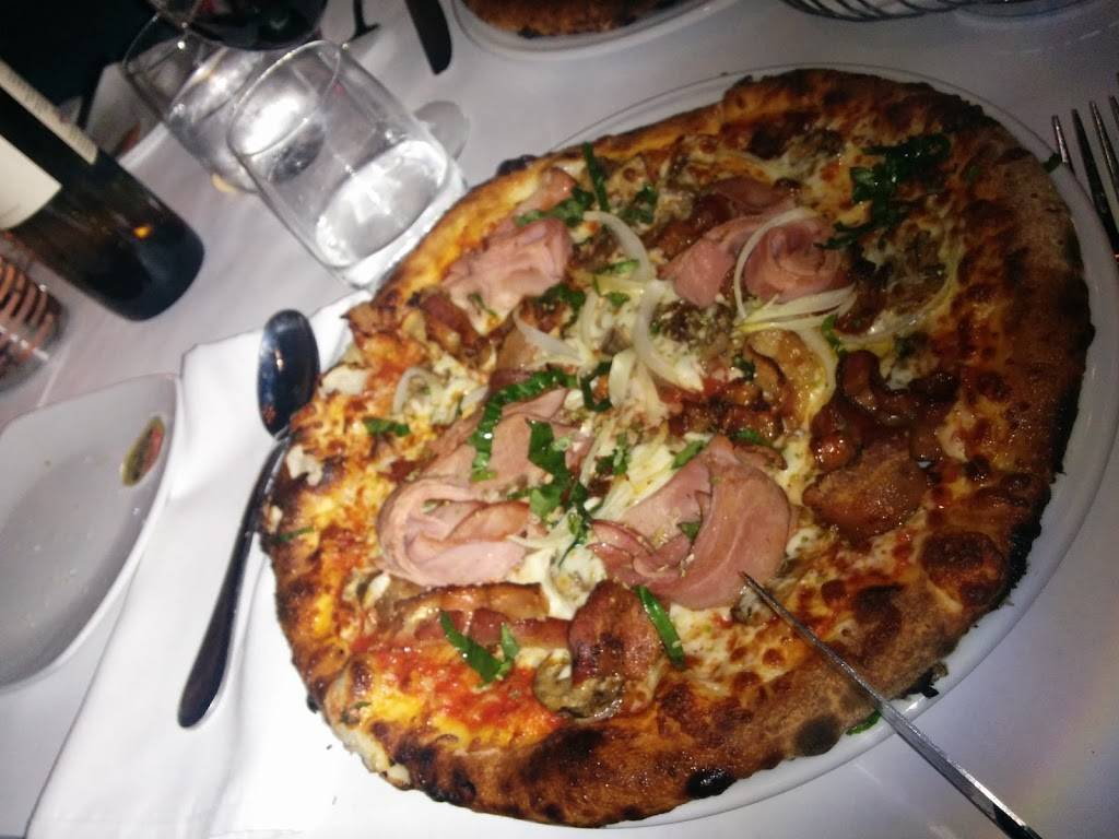 Ristorante Lupo | restaurant | 1920 Rue Léonard-de-Vinci #102, Sainte-Julie, QC J3E 1Y8, Canada | 4506853685 OR +1 450-685-3685