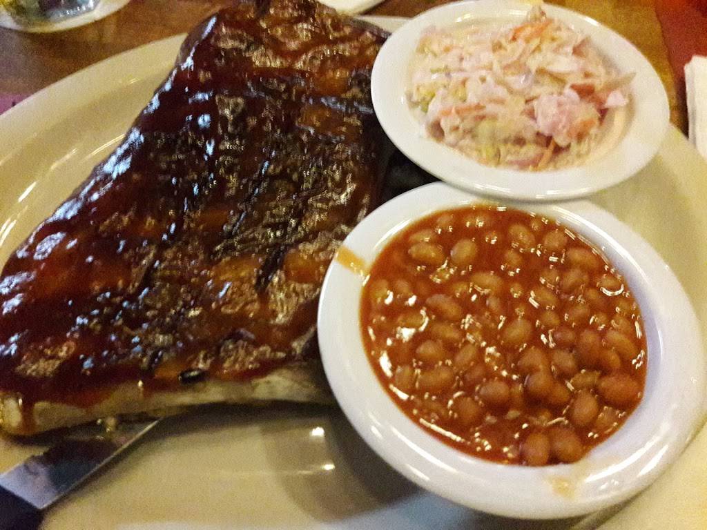 Stockade | restaurant | 23881 Lake Dr, Crestline, CA 92325, USA | 9093382465 OR +1 909-338-2465