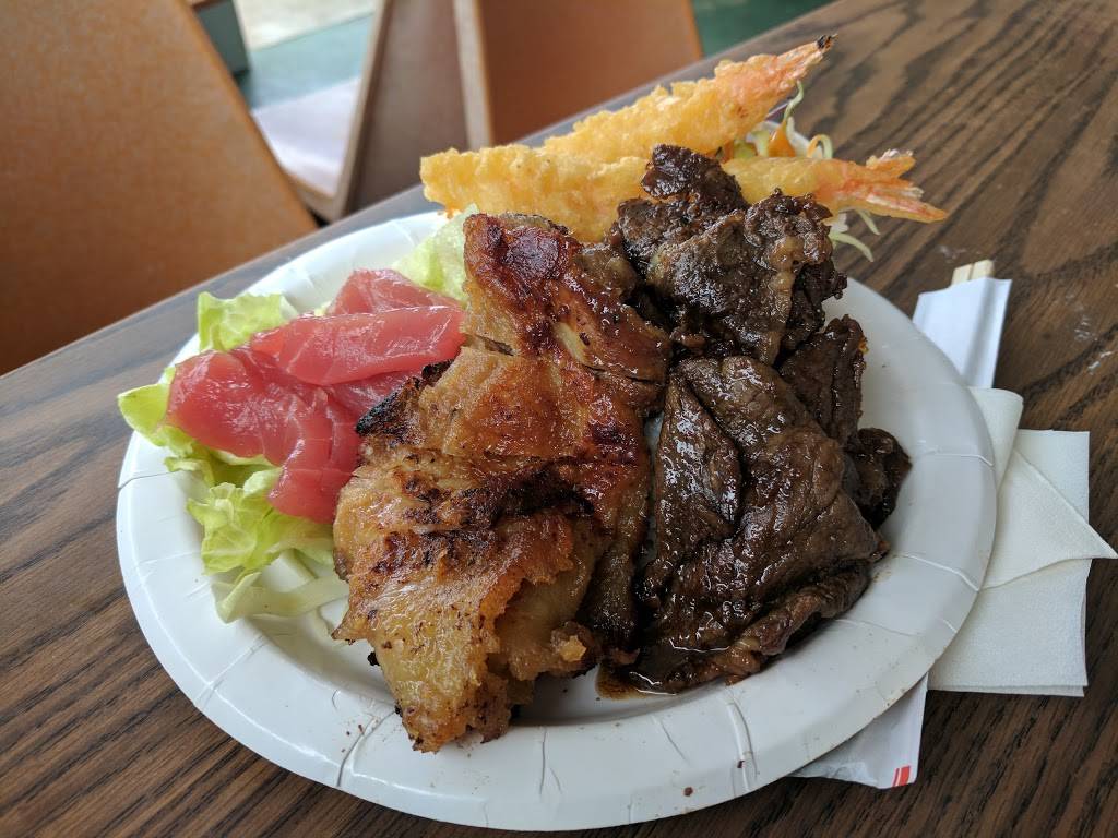 St. Louis Drive In | restaurant | 3145 Waialae Ave, Honolulu, HI 96816, USA | 8087343673 OR +1 808-734-3673