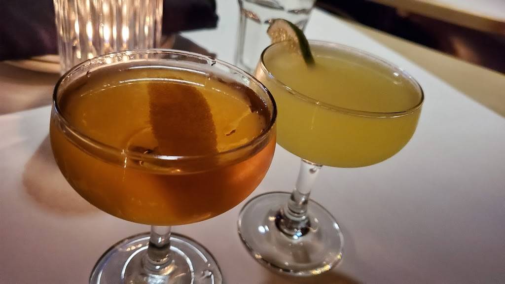 Caro Amico Italian Cafe | cafe | 3606 S Barbur Blvd, Portland, OR 97239, USA | 5032236895 OR +1 503-223-6895