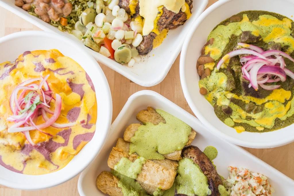 Chopo Chicken | restaurant | 2460 N Clark St, Chicago, IL 60614, USA | 7736665925 OR +1 773-666-5925