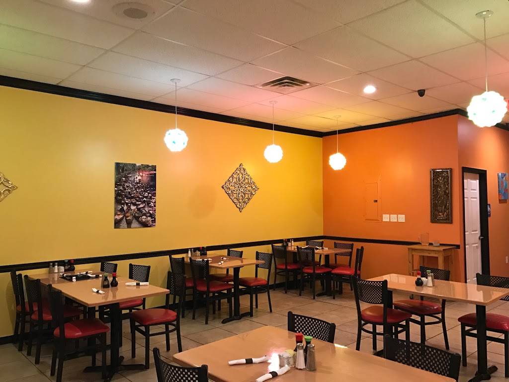 Bangkok House-Merritt Island | restaurant | 700 E Merritt Island Causeway #3, Merritt Island, FL 32952, USA | 3213055993 OR +1 321-305-5993