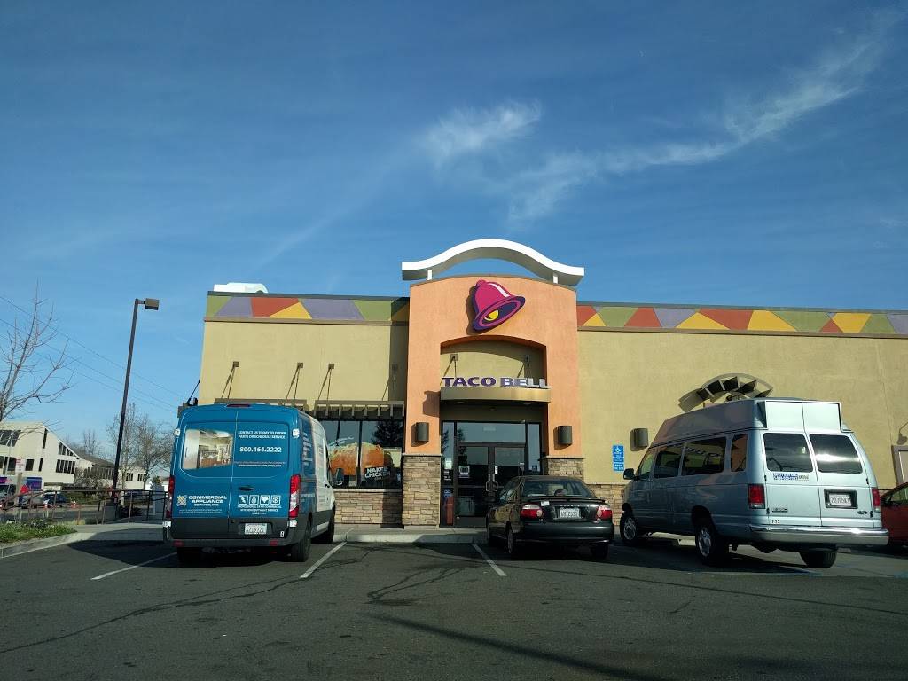 Taco Bell | meal takeaway | 1300 Howe Ave, Sacramento, CA 95825, USA | 9168831246 OR +1 916-883-1246