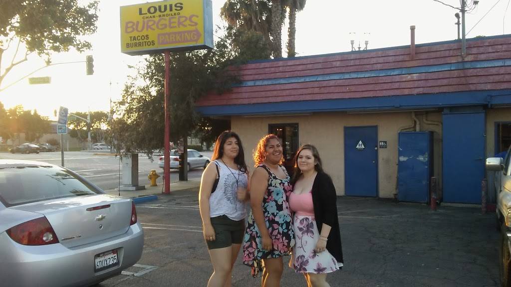 Louis Burgers | restaurant | 308 E Compton Blvd, Compton, CA 90221, USA | 3106375263 OR +1 310-637-5263