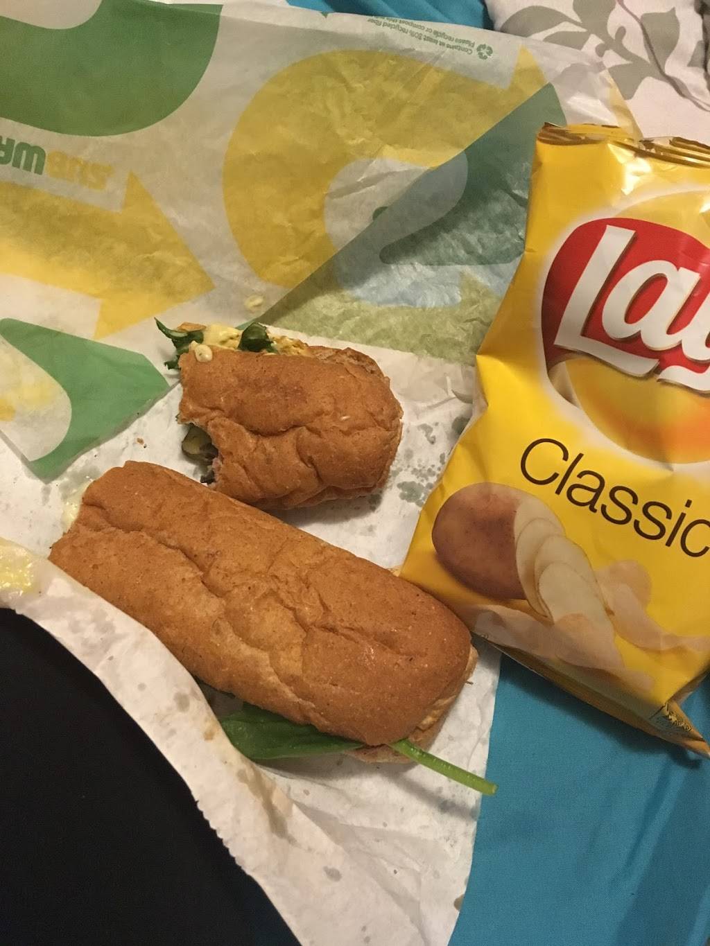 Subway | restaurant | 1961 N Nellis Blvd, Las Vegas, NV 89115, USA | 7024530548 OR +1 702-453-0548