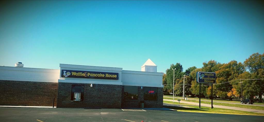 Waffle & Pancake House | restaurant | 11 Truman Street, Charleston, MO 63834, USA | 5736834841 OR +1 573-683-4841