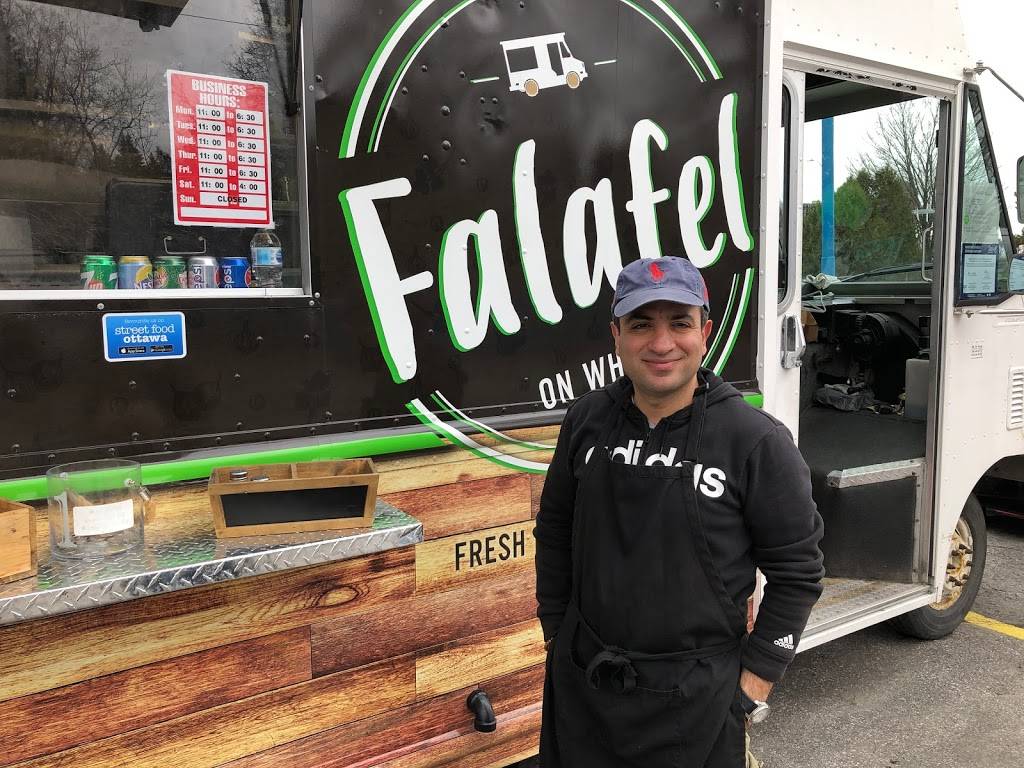Falafel On Wheels | restaurant | 1649 Montreal Rd, Gloucester, ON K1J 6N6, Canada | 6134156544 OR +1 613-415-6544