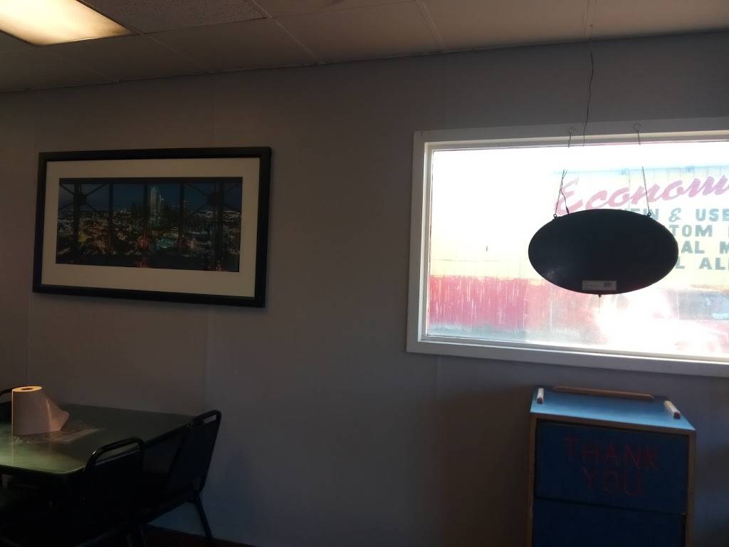 Halls Chicken Depot | restaurant | 2327 S Buckner Blvd, Dallas, TX 75227, USA | 2143887878 OR +1 214-388-7878