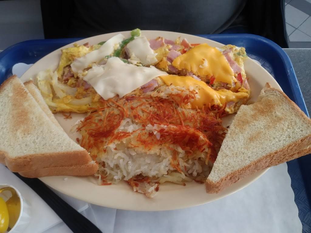 Doublz | restaurant | 1720 W Whittier Blvd, Montebello, CA 90640, USA | 3238877111 OR +1 323-887-7111