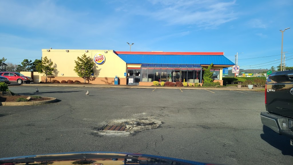 Burger King | restaurant | 1435 N Coast Hwy, Newport, OR 97365, USA | 5415740084 OR +1 541-574-0084