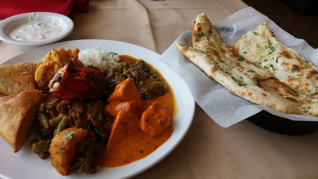 Himalayan Hut | restaurant | 7300 Sunset Blvd, Los Angeles, CA 90046, USA | 3238746673 OR +1 323-874-6673