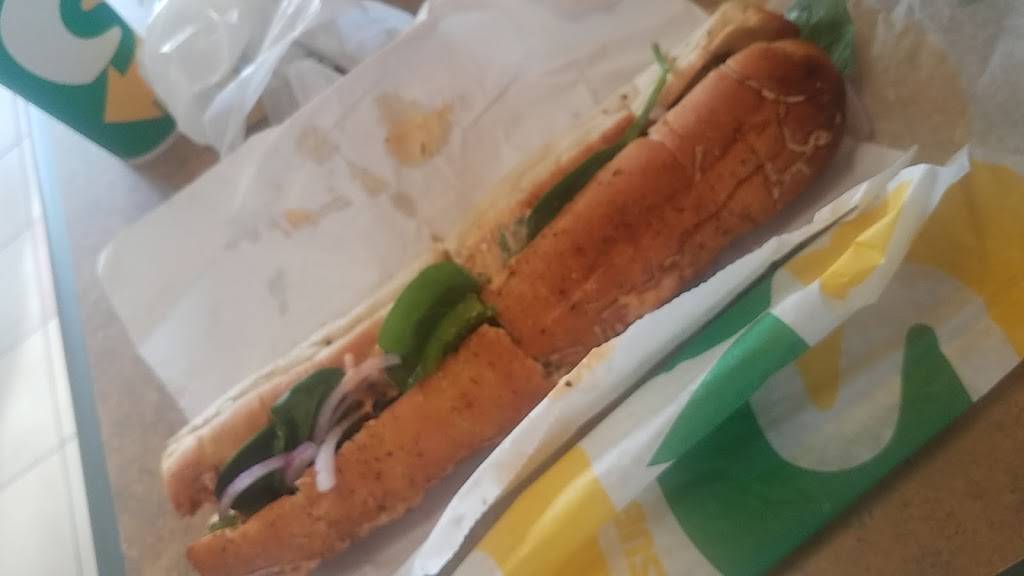 Subway Restaurants | restaurant | 1913 Brentwood Rd, Brentwood, NY 11717, USA | 6312736202 OR +1 631-273-6202
