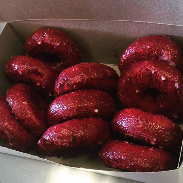 Lons Coney Island | restaurant | 17501 W Seven Mile Rd, Detroit, MI 48235, USA | 3135373200 OR +1 313-537-3200