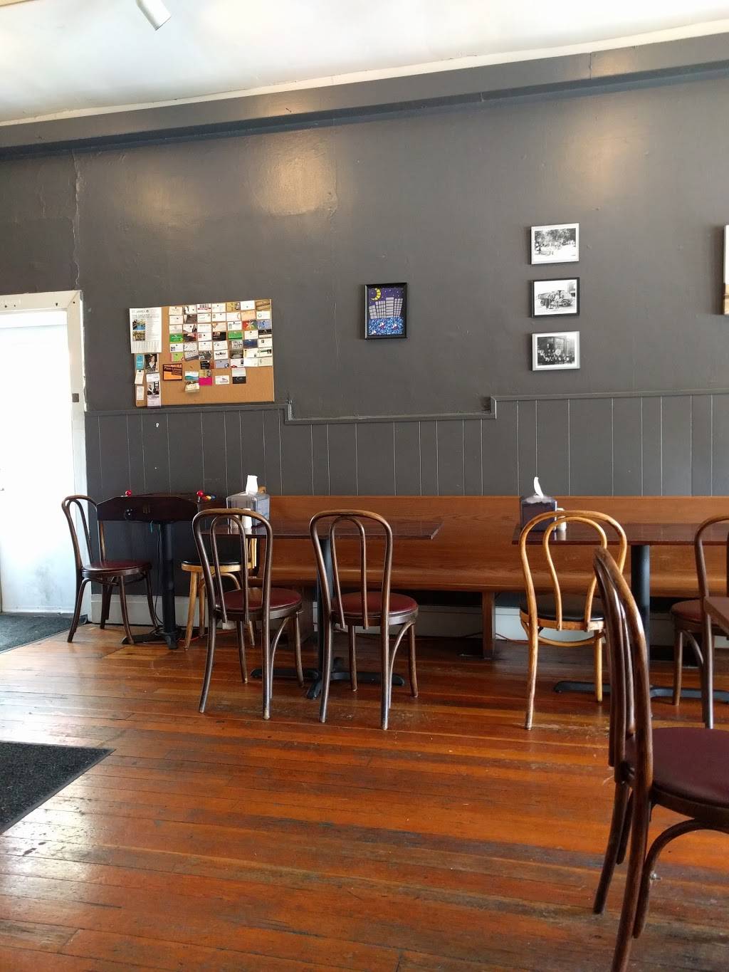 Noras | meal takeaway | 1136 Tamm Ave, St. Louis, MO 63139, USA | 3146452706 OR +1 314-645-2706