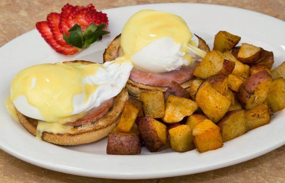 Kellys Place Restaurant | restaurant | 110 Washington St, Canton, MA 02021, USA | 7818210099 OR +1 781-821-0099