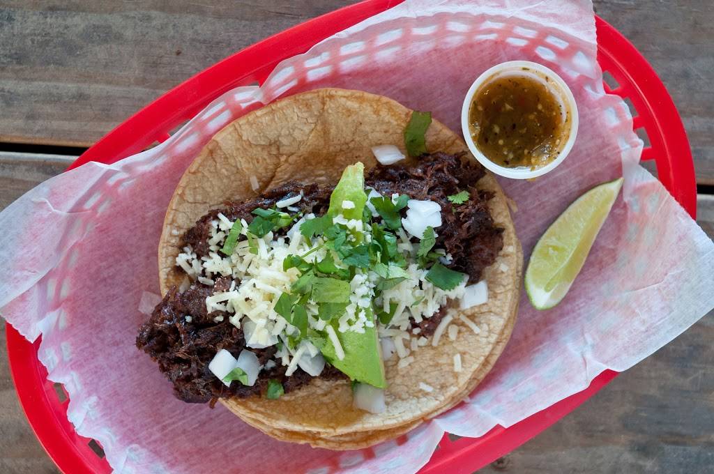 Torchys Tacos | restaurant | 15810 Southwest Fwy Ste 600, Sugar Land, TX 77478, USA | 2813135110 OR +1 281-313-5110