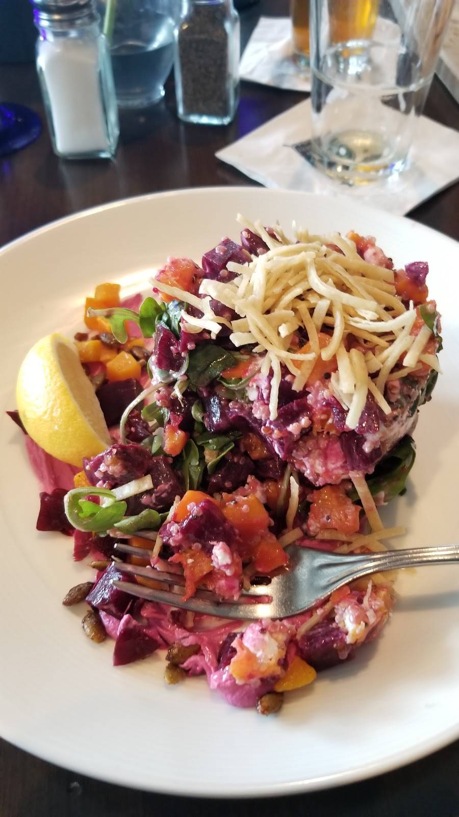 The Tavern at Granite Links | restaurant | 100 Quarry Hill Dr, Quincy, MA 02169, USA | 61768919003 OR +1 617-689-1900 ext. 3