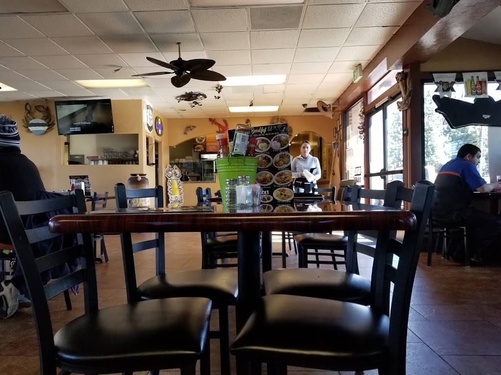 Tacos y Mariscos Las Espuelas | restaurant | 4724 N Blackstone Ave, Fresno, CA 93726, USA | 5592211550 OR +1 559-221-1550