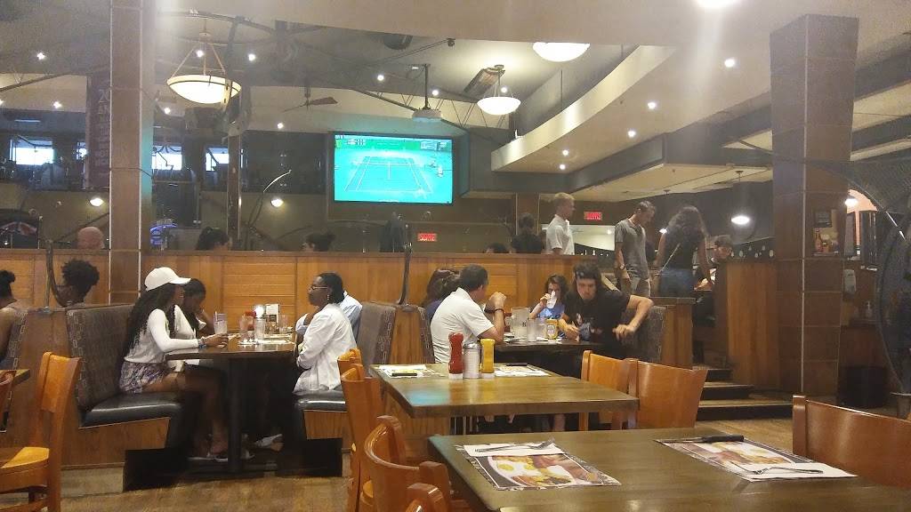 Restaurant La Station | restaurant | 611 Boulevard Saint-Joseph, Gatineau, QC J8Y 4A6, Canada | 8197773333 OR +1 819-777-3333