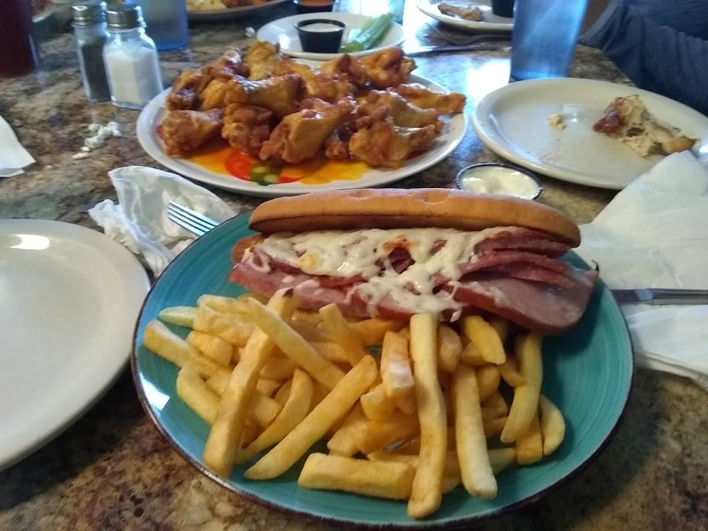 Vertoris Pizza House | restaurant | 6830 14th St W, Bradenton, FL 34207, USA | 9417510333 OR +1 941-751-0333