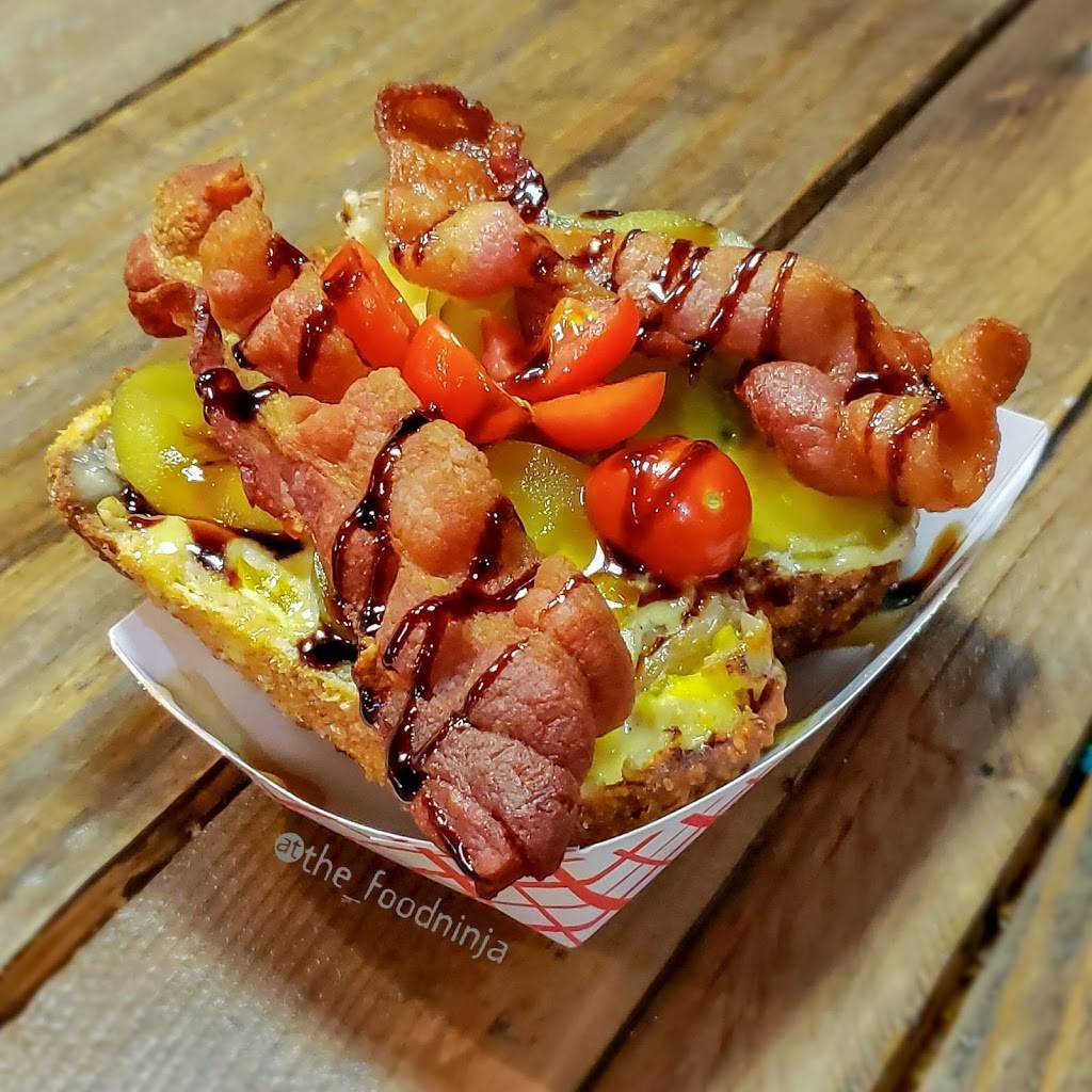 Meggrolls | restaurant | 107 N Fayette St, Alexandria, VA 22314, USA | 5713120399 OR +1 571-312-0399