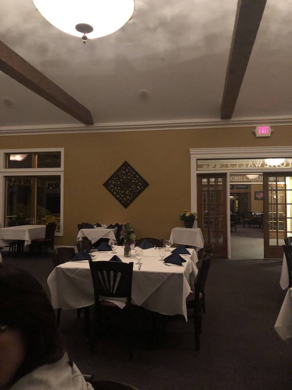 Stonewall | restaurant | 967 Reeves Ave, Riverhead, NY 11901, USA | 6315060777 OR +1 631-506-0777