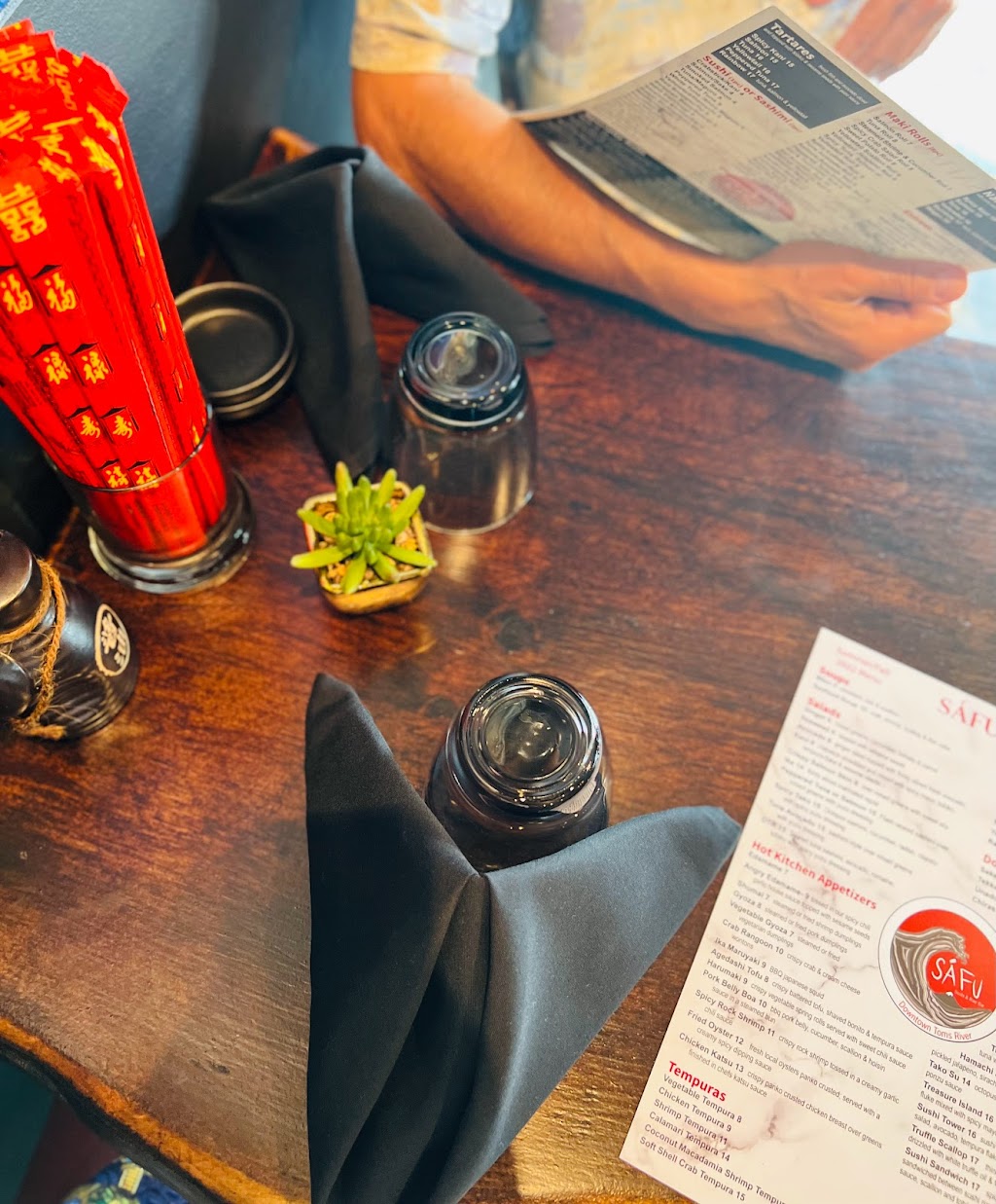 Sáfu Sushi | restaurant | I0, Washington St, Toms River, NJ 08753, USA | 7328672800 OR +1 732-867-2800