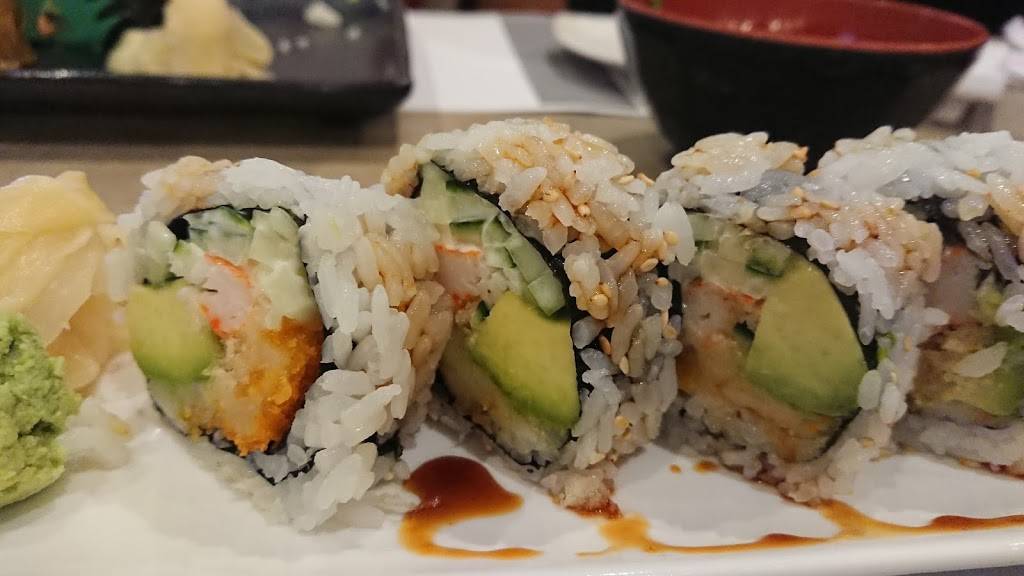 The Villa | restaurant | 813 Dundas St W, Whitby, ON L1N 2N6, Canada | 9056681688 OR +1 905-668-1688