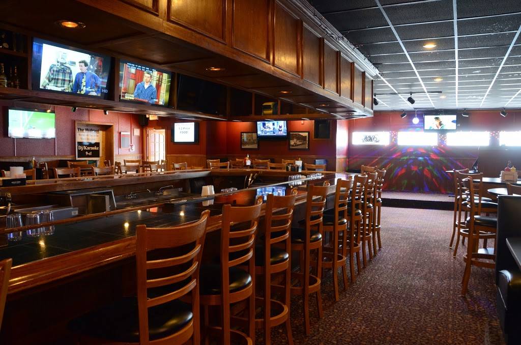 Hydrant Firehouse Grill | restaurant | 2002 College St, Cedar Falls, IA 50613, USA | 3192775423 OR +1 319-277-5423