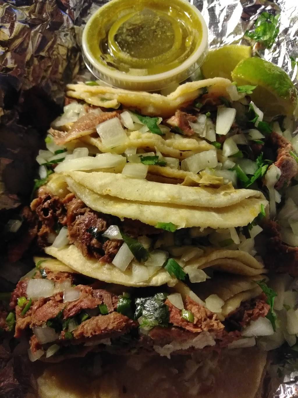 Sanchez Taco Truck II | restaurant | 6320 Zuni Rd SE, Albuquerque, NM 87108, USA | 5055087089 OR +1 505-508-7089