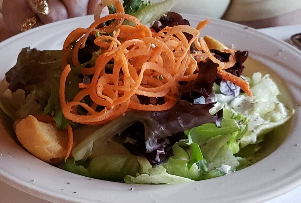 Fields at the Wilderness | restaurant | 511 E Adams St, Wisconsin Dells, WI 53965, USA | 6082531400 OR +1 608-253-1400