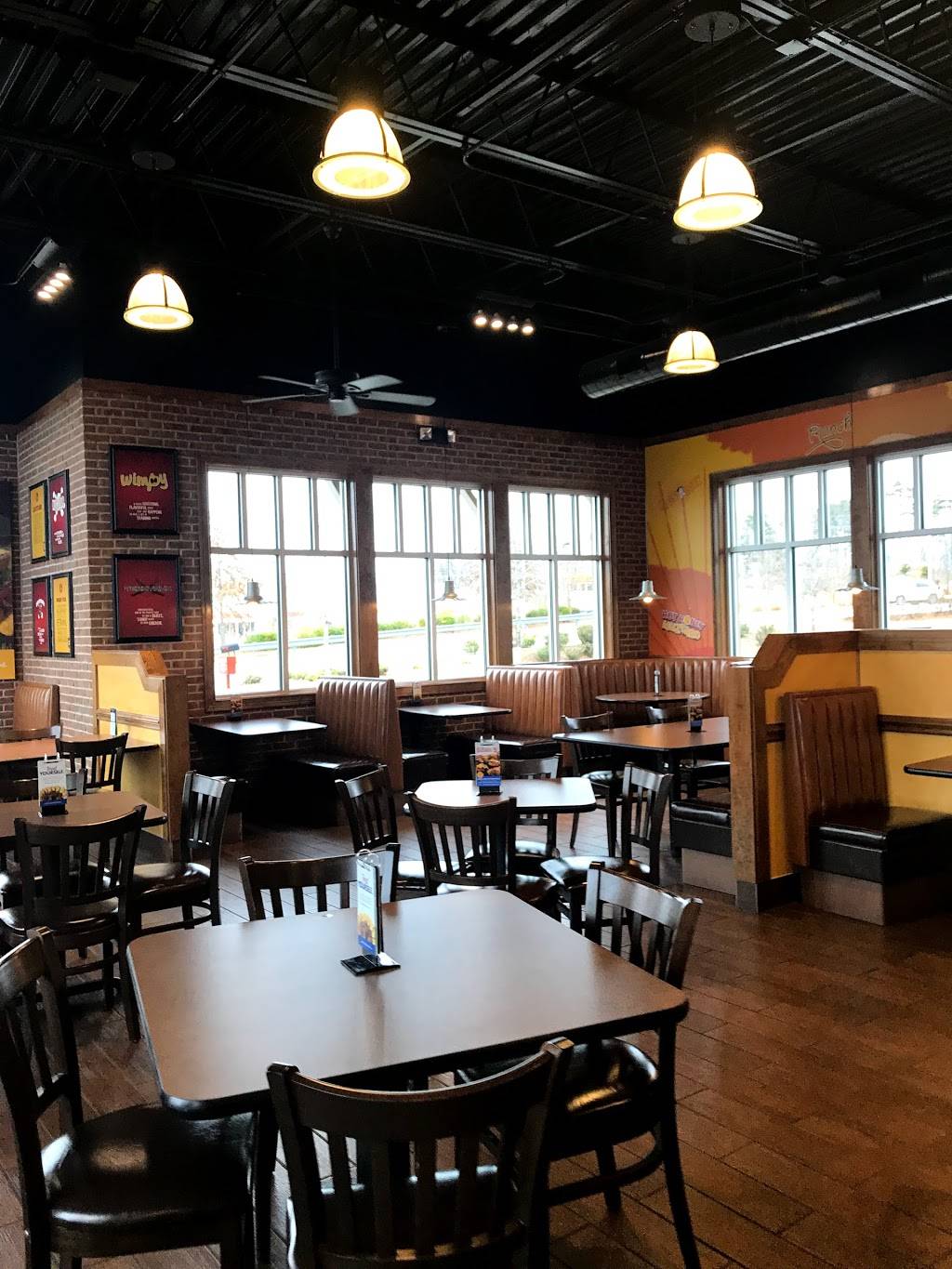 Zaxbys Chicken Fingers & Buffalo Wings | restaurant | 176 Holt Garrison Pkwy, Danville, VA 24540, USA | 4347912648 OR +1 434-791-2648