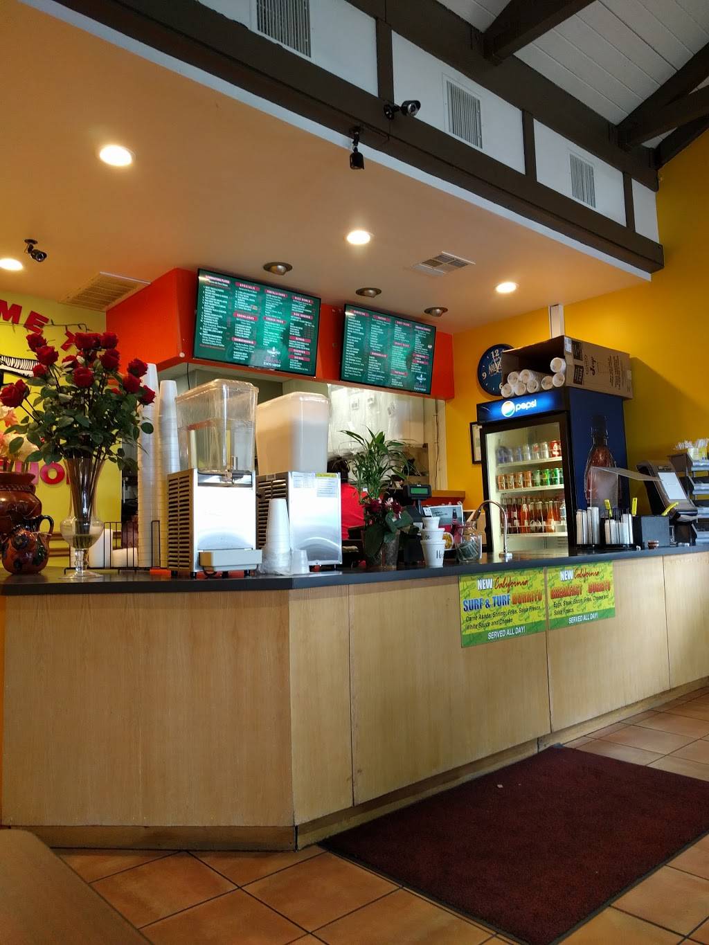 Robertos Taco Shop | restaurant | 471 Encinitas Blvd, Encinitas, CA 92024, USA | 7604875688 OR +1 760-487-5688