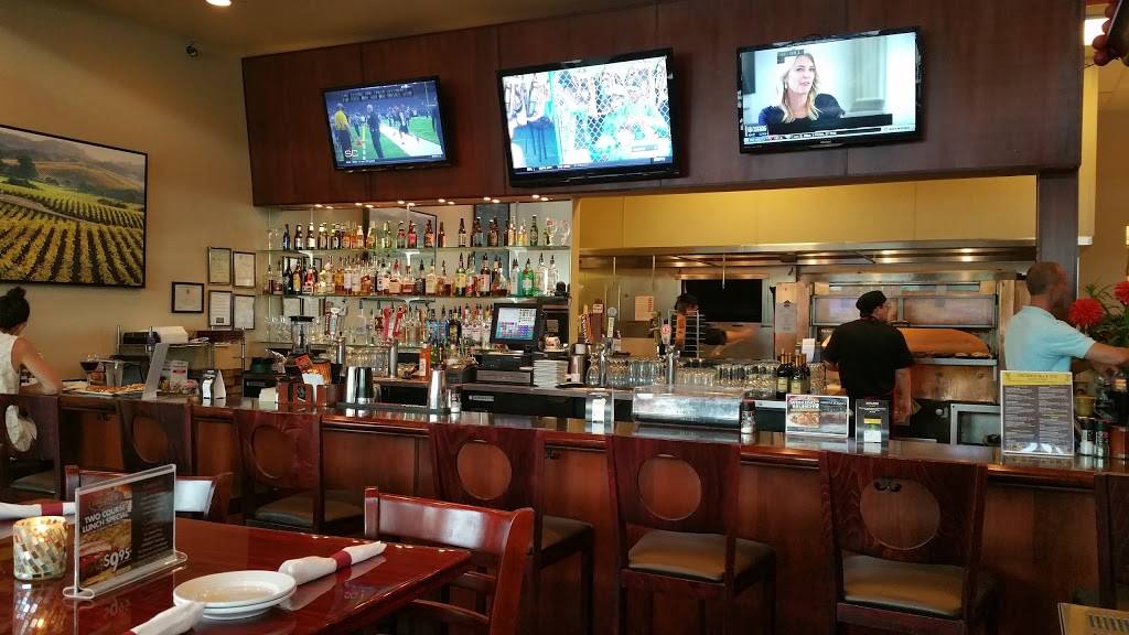 FIREBREW Bar & Grill - Virginia Beach Restaurant | restaurant | 1253 Nimmo Pkwy #117, Virginia Beach, VA 23456, USA | 7576892800 OR +1 757-689-2800