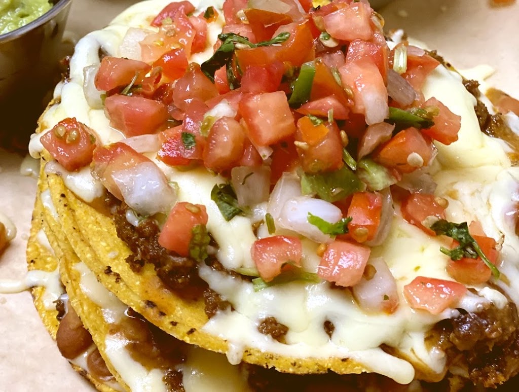 The Taco Kitchen | restaurant | 921 W Commerce St, Dallas, TX 75208, USA | 2146235723 OR +1 214-623-5723