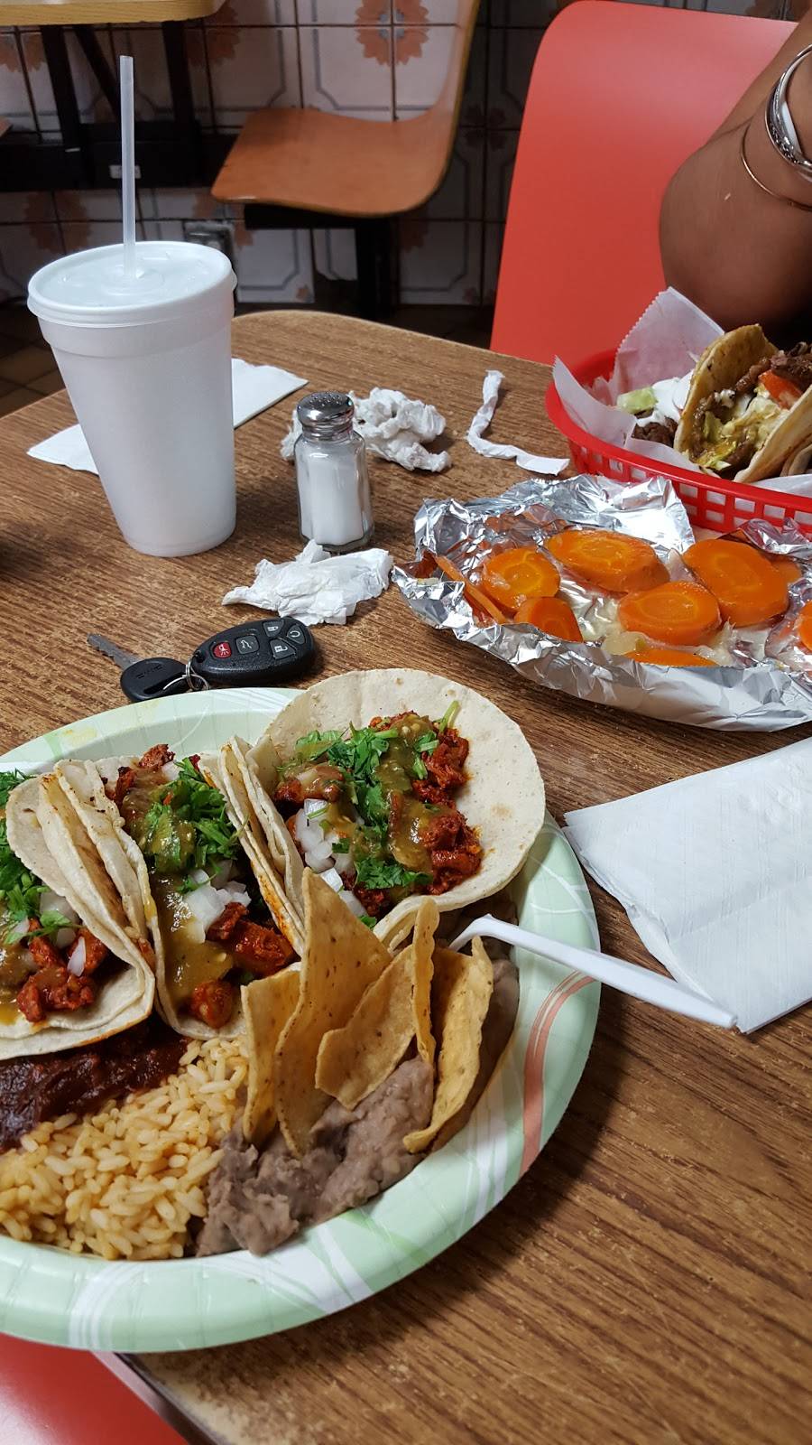 Mr Taco | restaurant | 5960 Ogden Ave, Cicero, IL 60804, USA | 7086523767 OR +1 708-652-3767