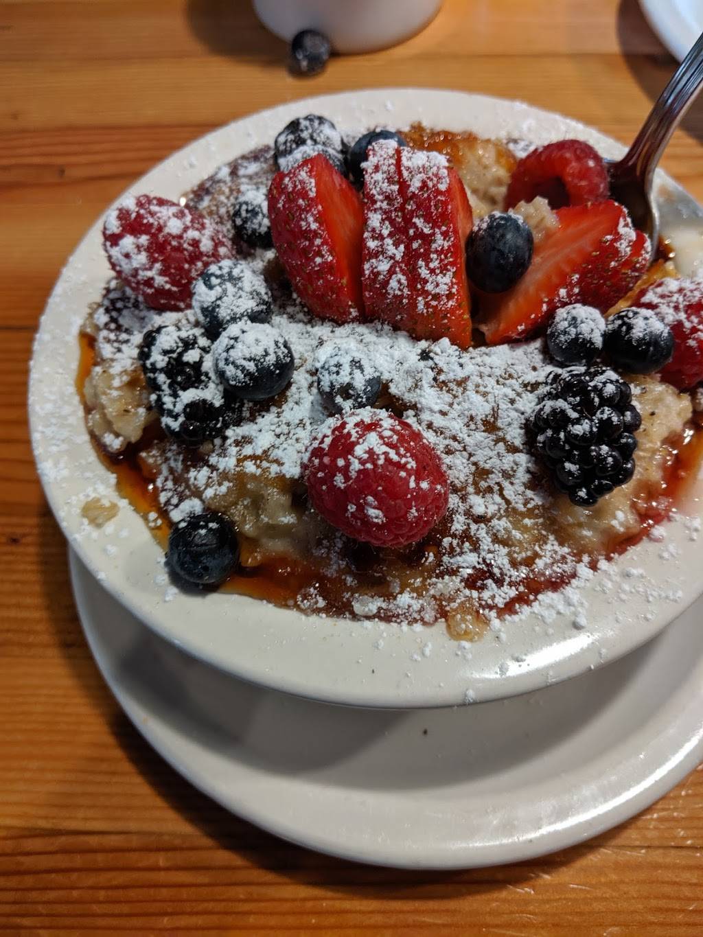 Gravy | restaurant | 3101 NE Sandy Blvd, Portland, OR 97232, USA | 5033278806 OR +1 503-327-8806