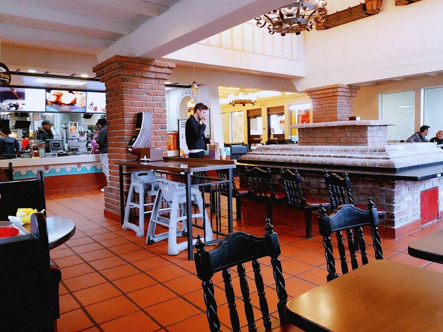 McDonalds | cafe | 42800 Mission Blvd, Fremont, CA 94539, USA | 5106569375 OR +1 510-656-9375