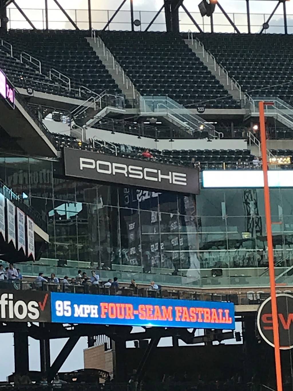 The Porsche Club at Citi Field | restaurant | 123-01 Roosevelt Ave, Flushing, NY 11368, USA | 7185654333 OR +1 718-565-4333