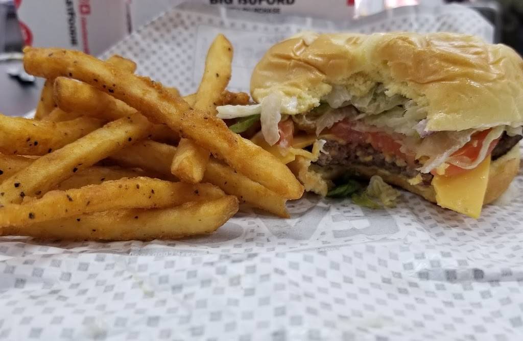 Checkers | restaurant | 12 W Fordham Rd, Bronx, NY 10468, USA | 3472696929 OR +1 347-269-6929