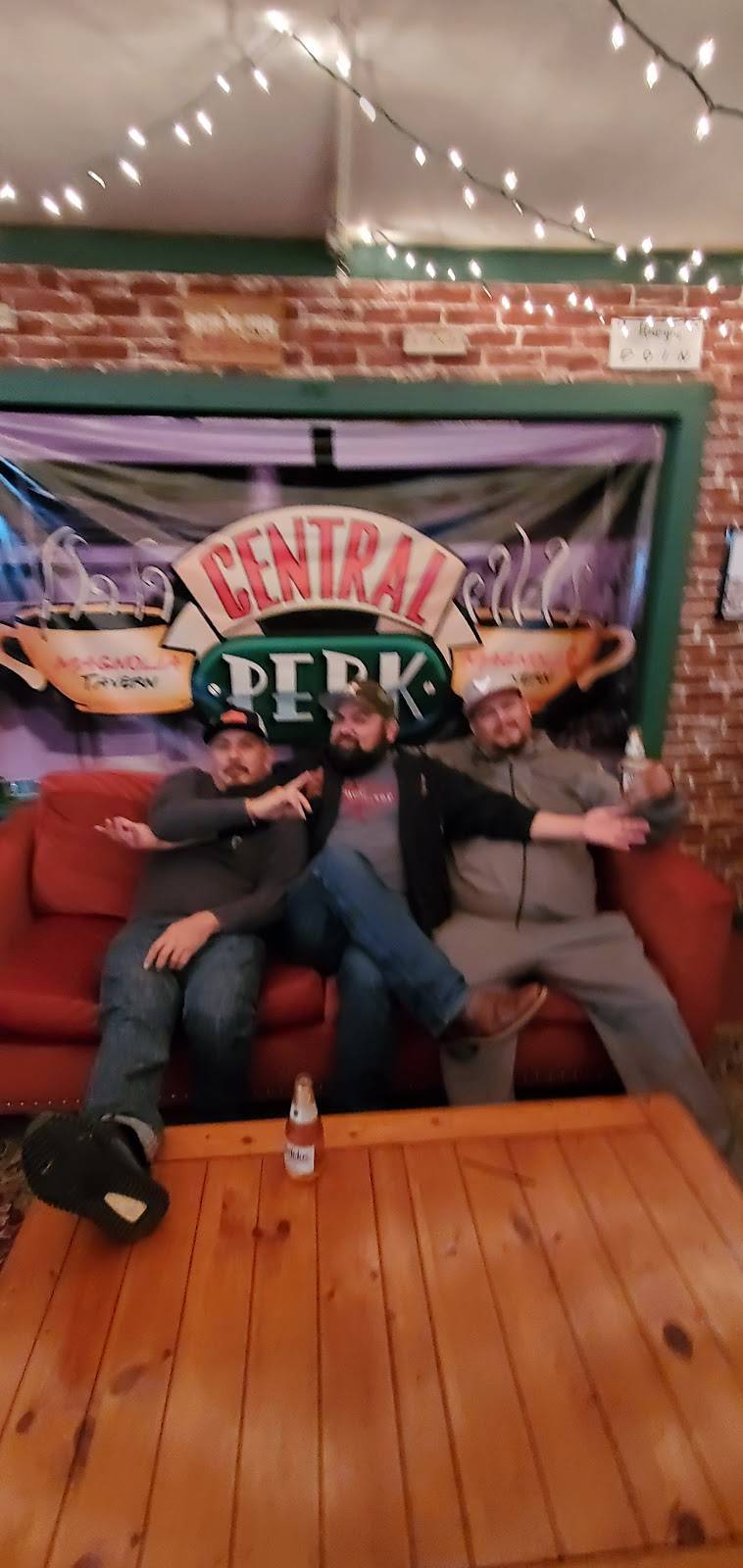 Magnolia Tavern | restaurant | 7419 Navigation Blvd, Houston, TX 77011, USA | 7133197098 OR +1 713-319-7098