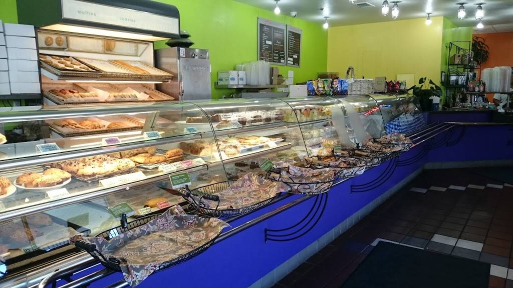 La Bou Bakery & Cafe | restaurant | 4400 Del Rio Rd, Sacramento, CA 95822, USA | 9167370122 OR +1 916-737-0122