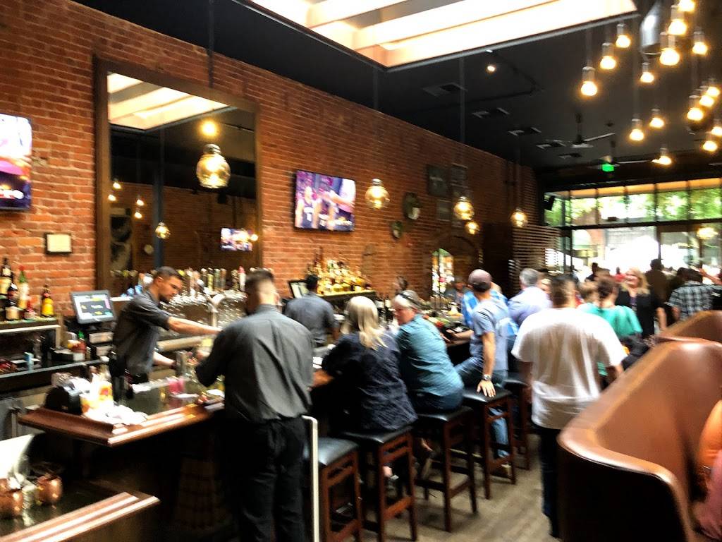 La Salles | restaurant | 229 Broadway St, Chico, CA 95928, USA | 5304877207 OR +1 530-487-7207