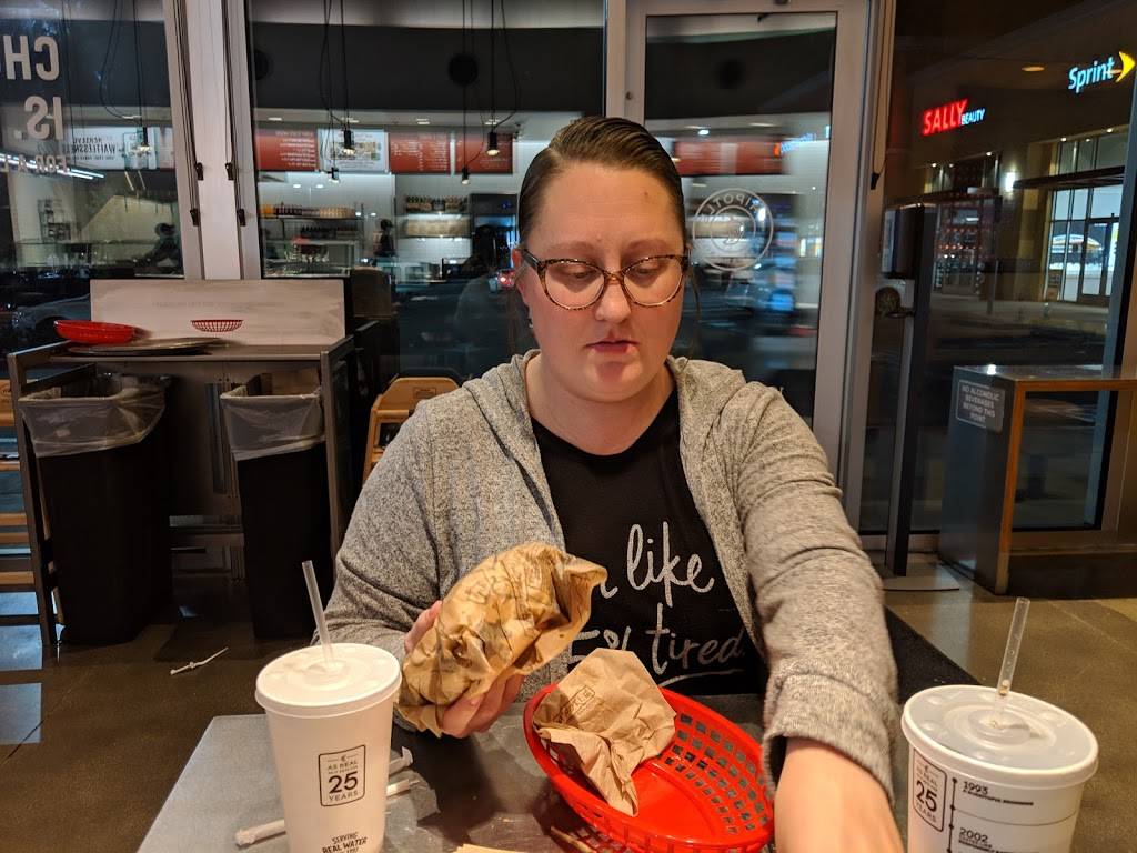 Chipotle Mexican Grill | restaurant | 1314 S Riverside Ave #4B, Rialto, CA 92376, USA | 9098797332 OR +1 909-879-7332