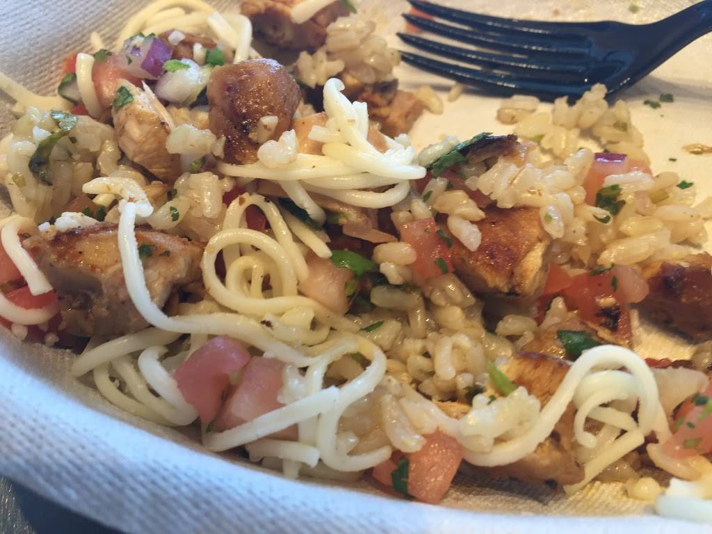 Chipotle Mexican Grill | restaurant | 300 West Washington Street, East Peoria, IL 61611, USA | 3098635853 OR +1 309-863-5853