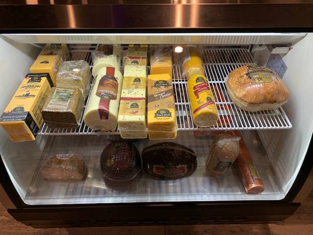 Lucky Bernies - South Chicago Heights | restaurant | 3359 - A Chicago Rd, South Chicago Heights, IL 60411, USA | 7082485406 OR +1 708-248-5406