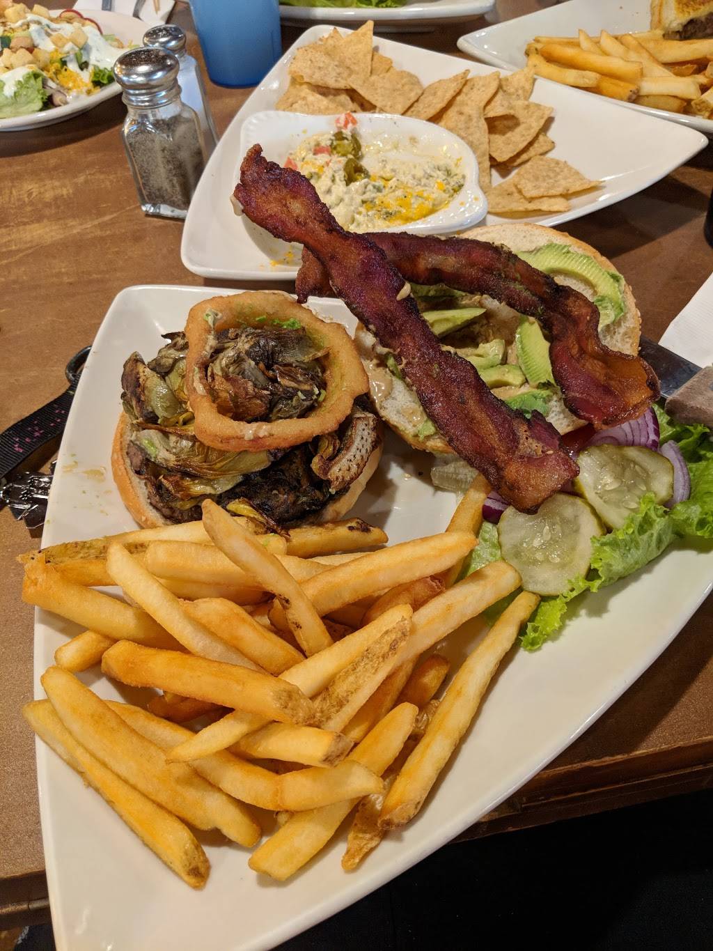 Giant Artichoke Restaurant | restaurant | 11261 Merritt St, Castroville, CA 95012, USA | 8316333501 OR +1 831-633-3501